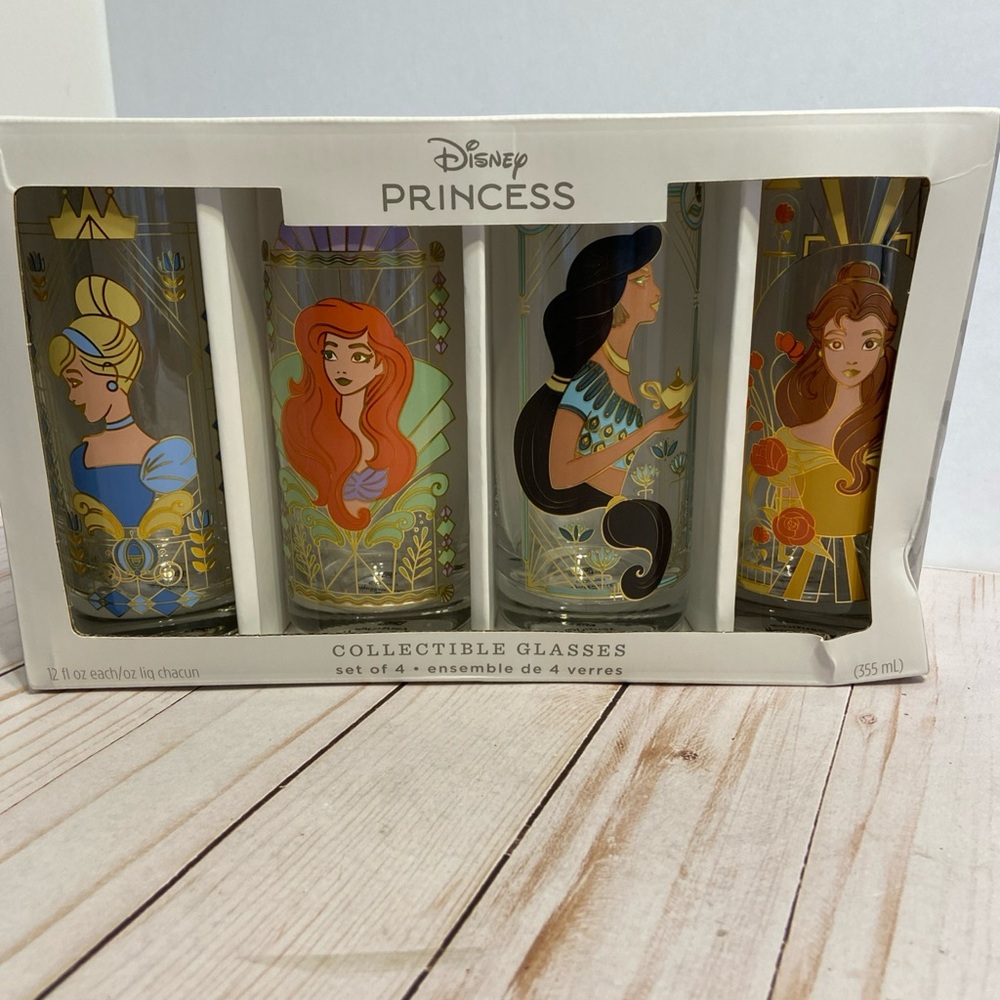 Disney Princess Glasses Set — Blue, Red, Black, Brown Accents